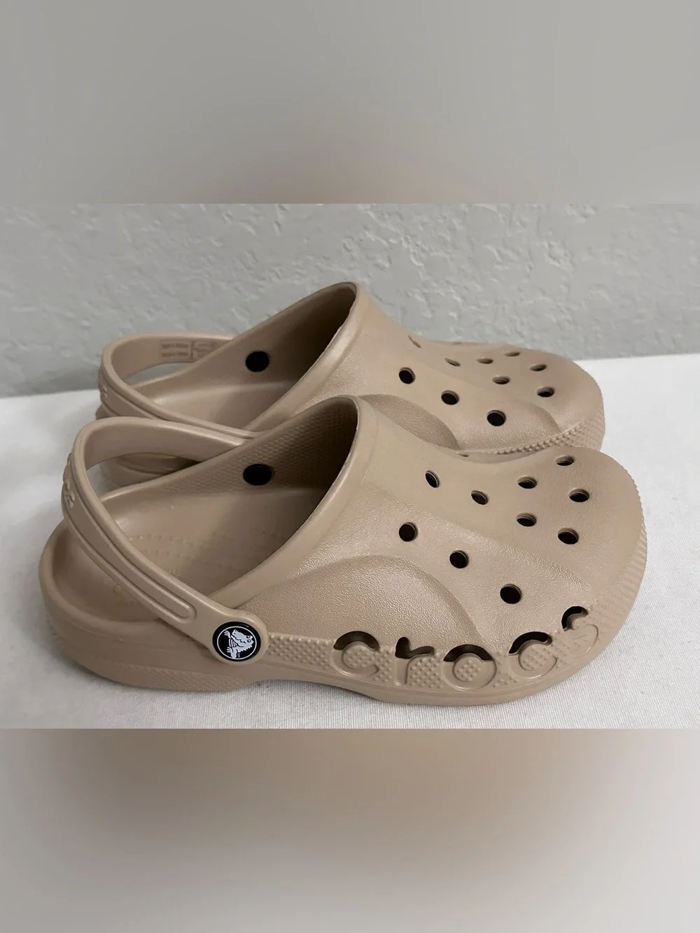 Crocs Baya Big Kids Size J3 Khaki